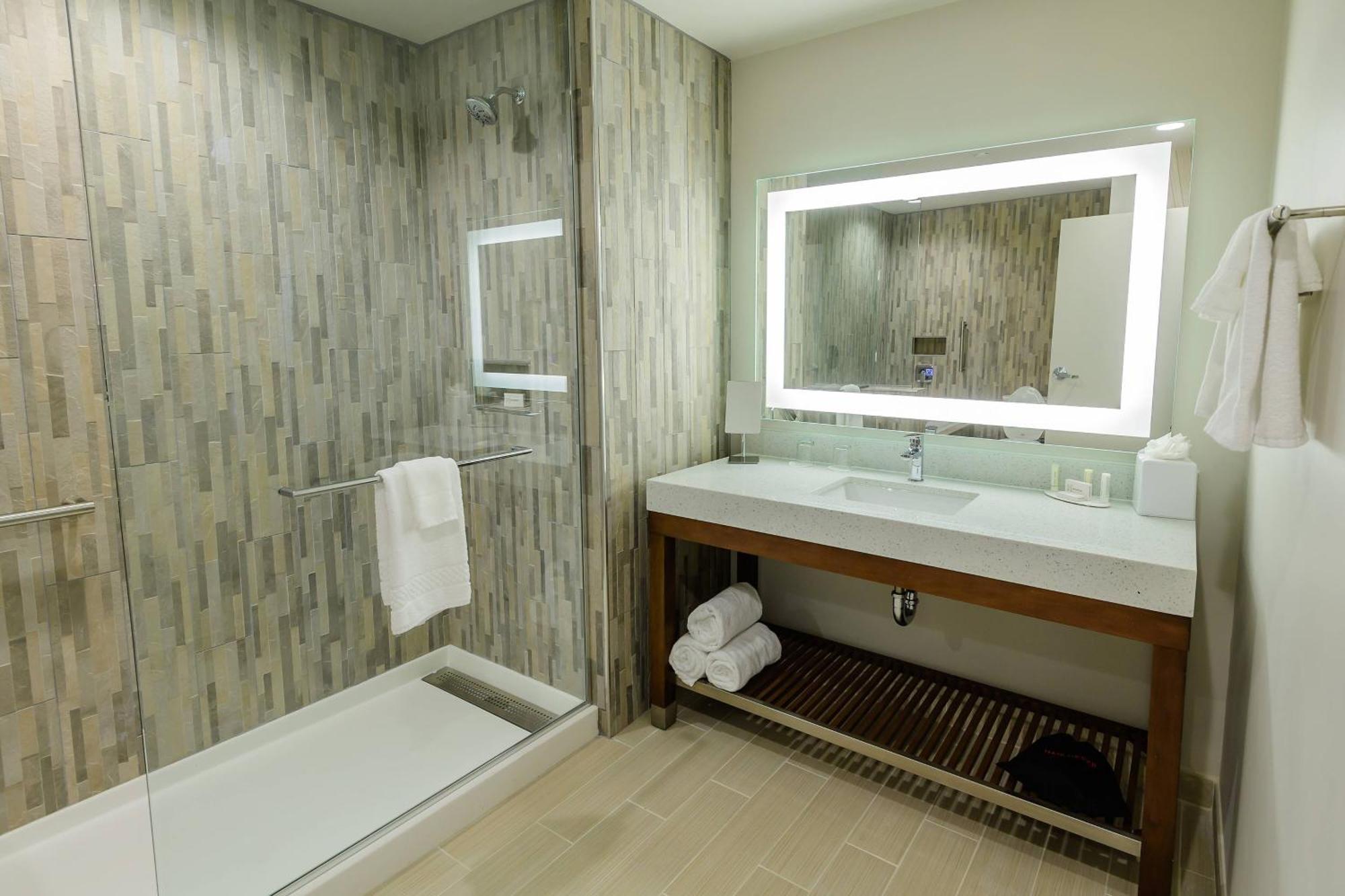 Courtyard By Marriott Lake Jackson Eksteriør bilde